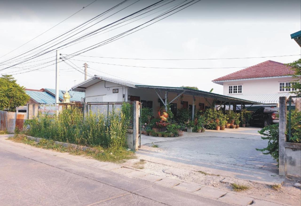 素可泰Yaijaew House公寓 外观 照片